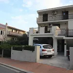 Apartment Luka