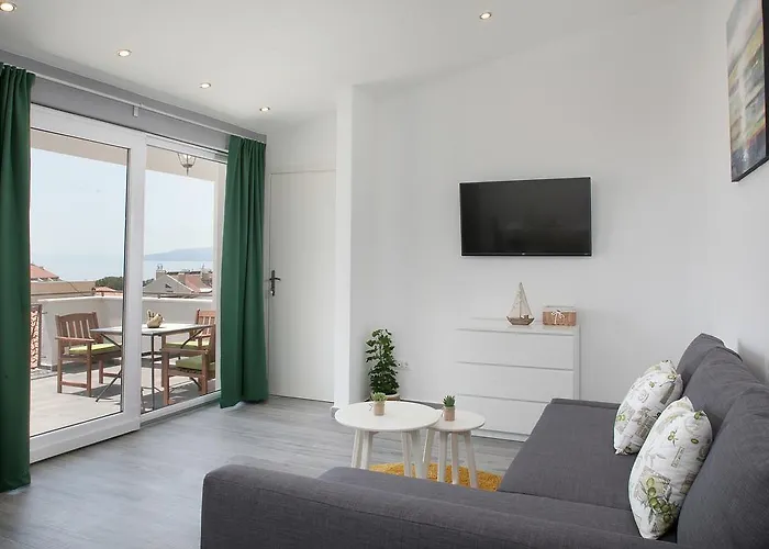 Apartment Luka
